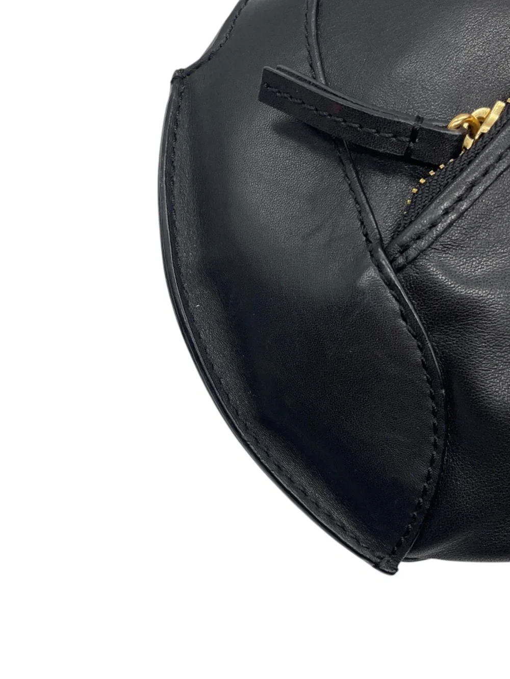 FENDI VINTAGE BLACK LEATHER HOBO BAG WITH GOLD HARDWARE